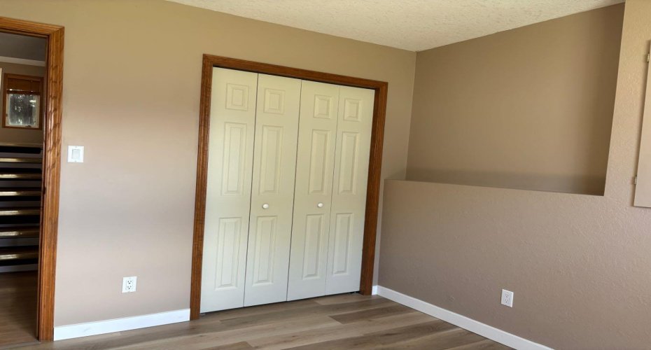 Room 3 viewing closet
