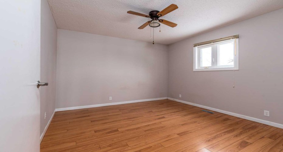 1st Street West, Lashburn, Saskatchewan S0M 1H0, 4 Bedroom Bedrooms, 0 ,2 BathroomBathrooms,Residential,For Sale,West,0,A2297576