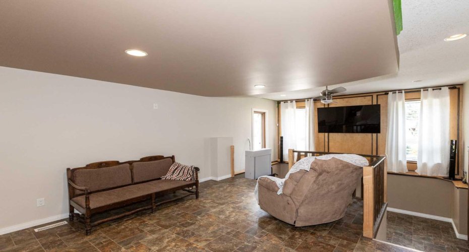 13 Green Valley Lane, Rural Clearwater County, Alberta T4T 2A1, 5 Bedroom Bedrooms, 0 ,3 BathroomBathrooms,Residential,For Sale,Green Valley,0,A2307121
