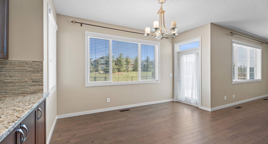 30 Redstone Parade, Calgary, Alberta T3N 0J7, 3 Bedroom Bedrooms, 0 ,3 BathroomBathrooms,Residential,For Sale,Redstone,0,A2308957