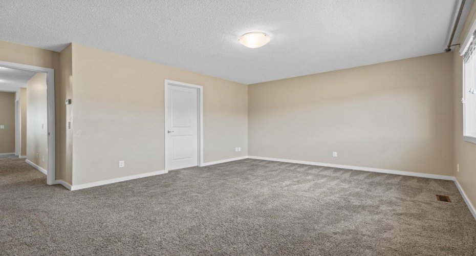 30 Redstone Parade, Calgary, Alberta T3N 0J7, 3 Bedroom Bedrooms, 0 ,3 BathroomBathrooms,Residential,For Sale,Redstone,0,A2308957
