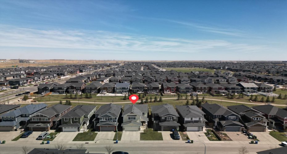 30 Redstone Parade, Calgary, Alberta T3N 0J7, 3 Bedroom Bedrooms, 0 ,3 BathroomBathrooms,Residential,For Sale,Redstone,0,A2308957