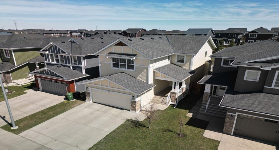 30 Redstone Parade, Calgary, Alberta T3N 0J7, 3 Bedroom Bedrooms, 0 ,3 BathroomBathrooms,Residential,For Sale,Redstone,0,A2308957