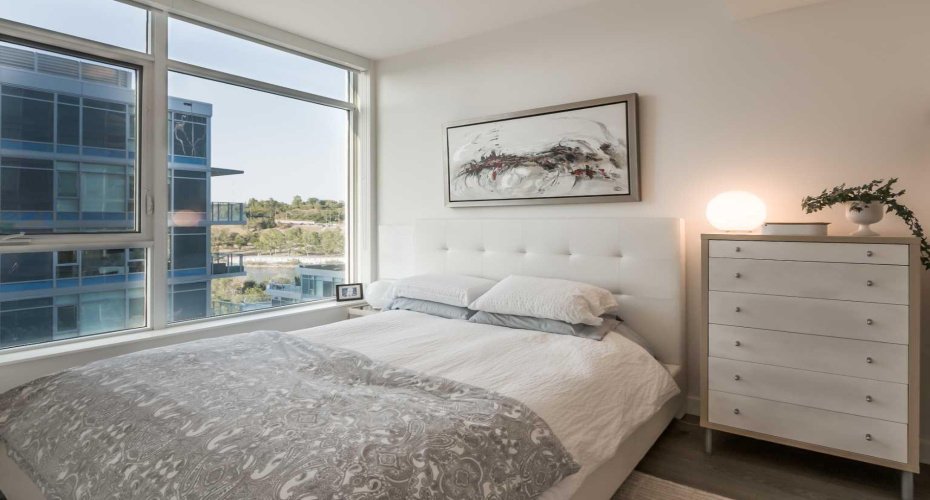 108 Waterfront Court, Calgary, Alberta T2P 1K7, 2 Bedroom Bedrooms, 0 ,2 BathroomBathrooms,Residential,For Sale,Waterfront,0,A2310001
