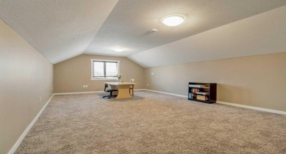 757 28 Street, Fort Macleod, Alberta T0L0Z0, 4 Bedroom Bedrooms, 0 ,3 BathroomBathrooms,Residential,For Sale,28,0,A2315404