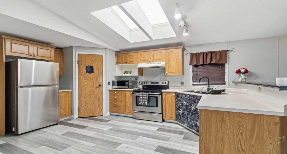 269 MCKINLAY Crescent, Fort McMurray, Alberta T9K2M9, 3 Bedroom Bedrooms, 0 ,2 BathroomBathrooms,Residential,For Sale,MCKINLAY,0,A2316879