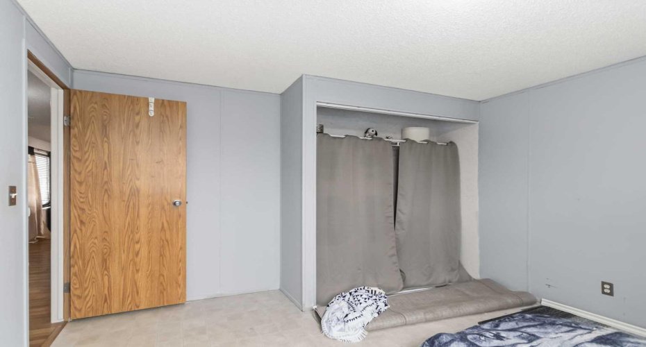 269 MCKINLAY Crescent, Fort McMurray, Alberta T9K2M9, 3 Bedroom Bedrooms, 0 ,2 BathroomBathrooms,Residential,For Sale,MCKINLAY,0,A2316879