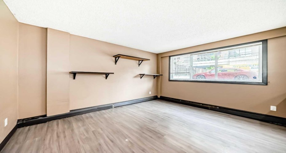 620 15 Avenue, Calgary, Alberta T2R 0R5, 0 , 0 ,1 BathroomBathrooms,Residential,For Sale,15,0,A2317979
