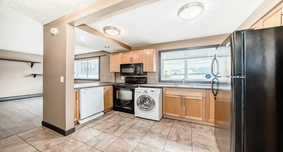 620 15 Avenue, Calgary, Alberta T2R 0R5, 0 , 0 ,1 BathroomBathrooms,Residential,For Sale,15,0,A2317979