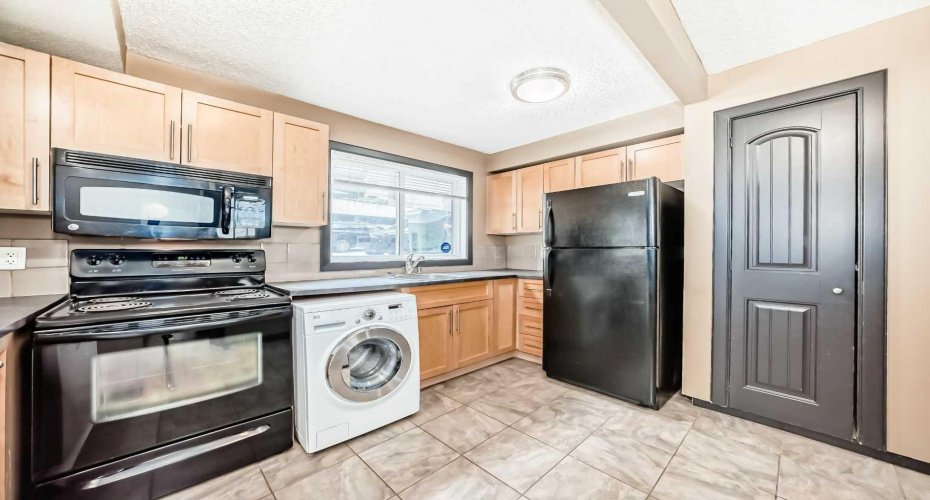 620 15 Avenue, Calgary, Alberta T2R 0R5, 0 , 0 ,1 BathroomBathrooms,Residential,For Sale,15,0,A2317979