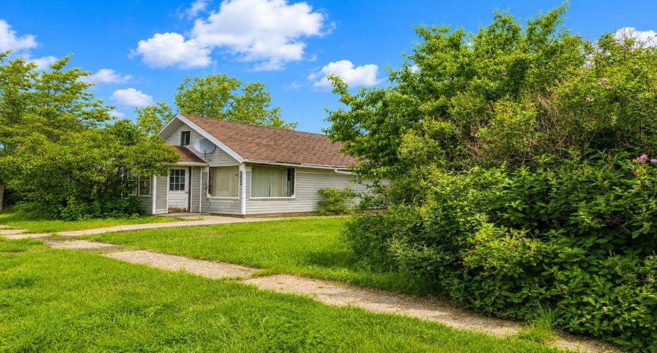 5023 46 Avenue, Spirit River, Alberta T0H 3G0, 2 Bedroom Bedrooms, 0 ,1 BathroomBathrooms,Residential,For Sale,46,0,A2326976