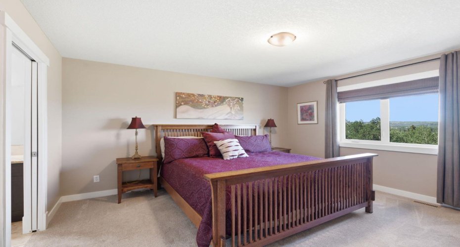 209 Jumping Pound Terrace, Cochrane, Alberta T4C 0K5, 4 Bedrooms Bedrooms, ,4 BathroomsBathrooms,Residential,For Sale,Jumping Pound,A2326986