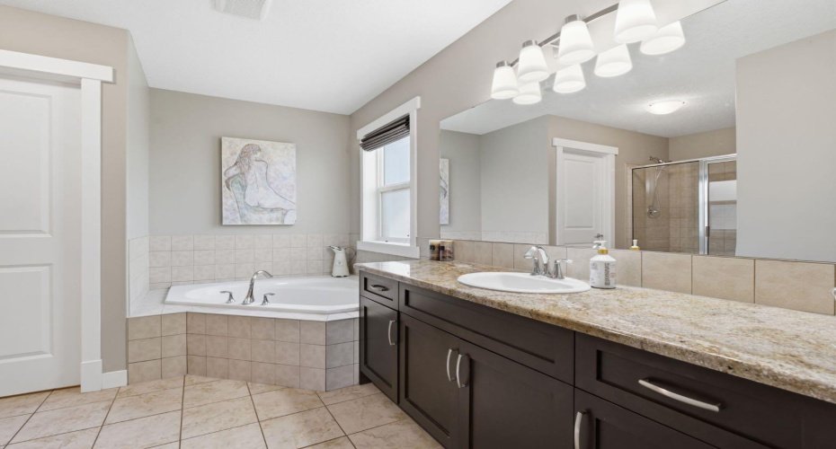 209 Jumping Pound Terrace, Cochrane, Alberta T4C 0K5, 4 Bedrooms Bedrooms, ,4 BathroomsBathrooms,Residential,For Sale,Jumping Pound,A2326986