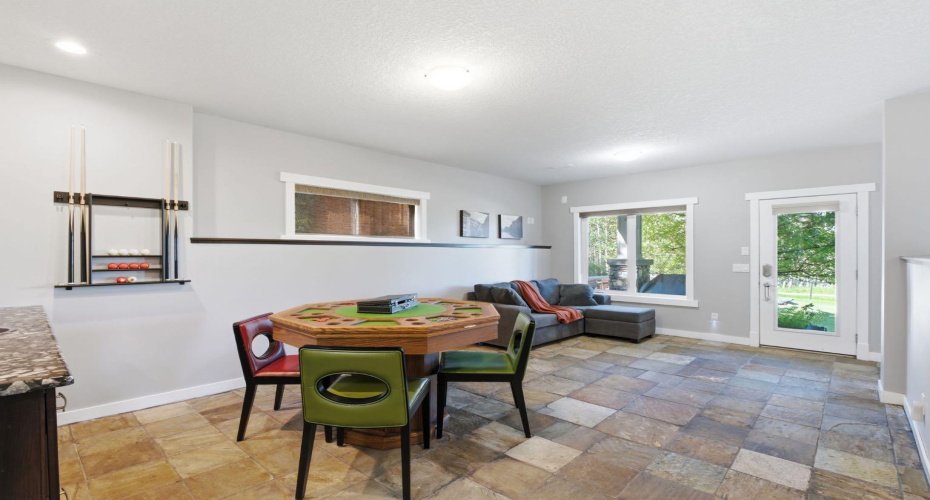 209 Jumping Pound Terrace, Cochrane, Alberta T4C 0K5, 4 Bedrooms Bedrooms, ,4 BathroomsBathrooms,Residential,For Sale,Jumping Pound,A2326986