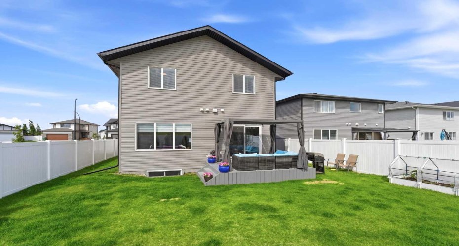 37 Toal Close, Red Deer, Alberta T4P 0W6, 3 Bedroom Bedrooms, 0 ,3 BathroomBathrooms,Residential,For Sale,Toal,0,A2327010
