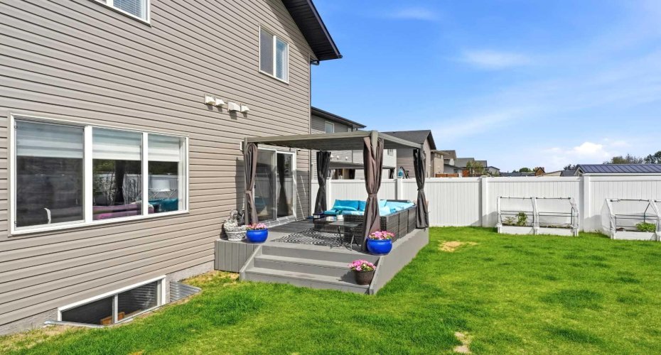 37 Toal Close, Red Deer, Alberta T4P 0W6, 3 Bedroom Bedrooms, 0 ,3 BathroomBathrooms,Residential,For Sale,Toal,0,A2327010