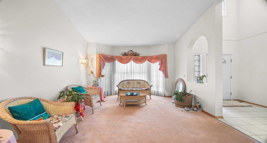 107 Hampshire Close, Calgary, Alberta T3A 4X9, 5 Bedroom Bedrooms, 0 ,4 BathroomBathrooms,Residential,For Sale,Hampshire,0,A2327029