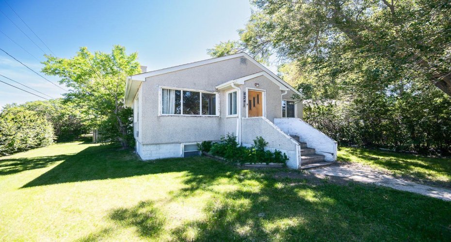 4241 41 Avenue, Red Deer, Alberta T4N 2Y1, 2 Bedroom Bedrooms, 0 ,1 BathroomBathrooms,Residential,For Sale,41,0,A2327043