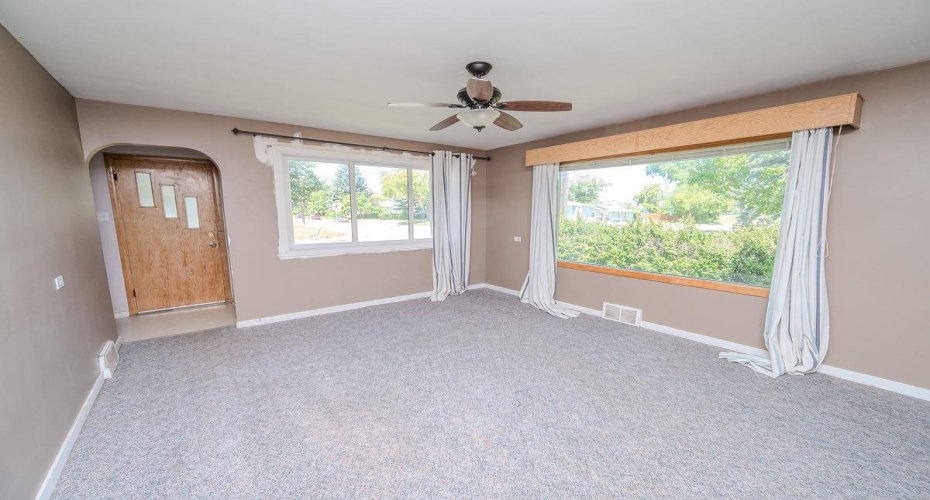 4241 41 Avenue, Red Deer, Alberta T4N 2Y1, 2 Bedroom Bedrooms, 0 ,1 BathroomBathrooms,Residential,For Sale,41,0,A2327043