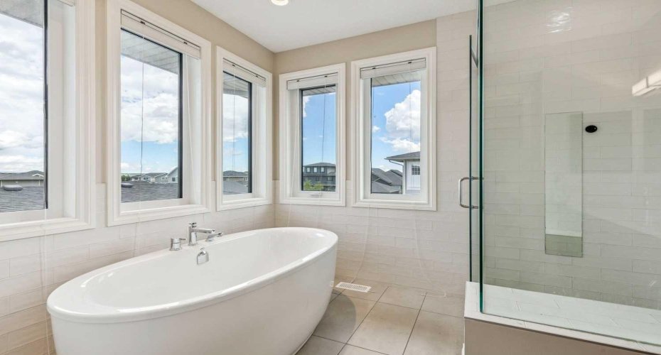 30 Brome Bend, Rural Rocky View County, Alberta T3Z 0C6, 3 Bedroom Bedrooms, 0 ,3 BathroomBathrooms,Residential,For Sale,Brome,0,A2327086