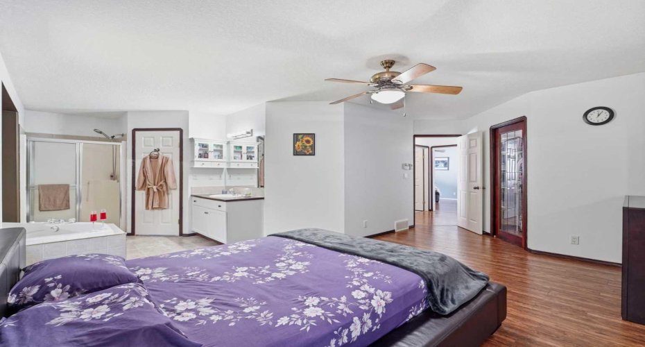 complete with walk in closet and spa ensuite