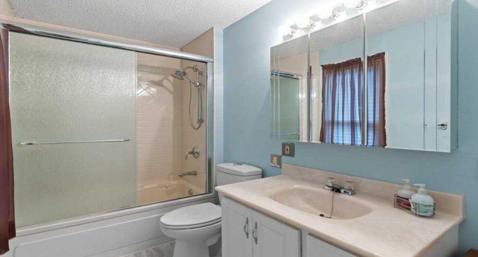 88 Faldale Close, Calgary, Alberta T3J 1V9, 3 Bedroom Bedrooms, 0 ,2 BathroomBathrooms,Residential,For Sale,Faldale,0,A2327135