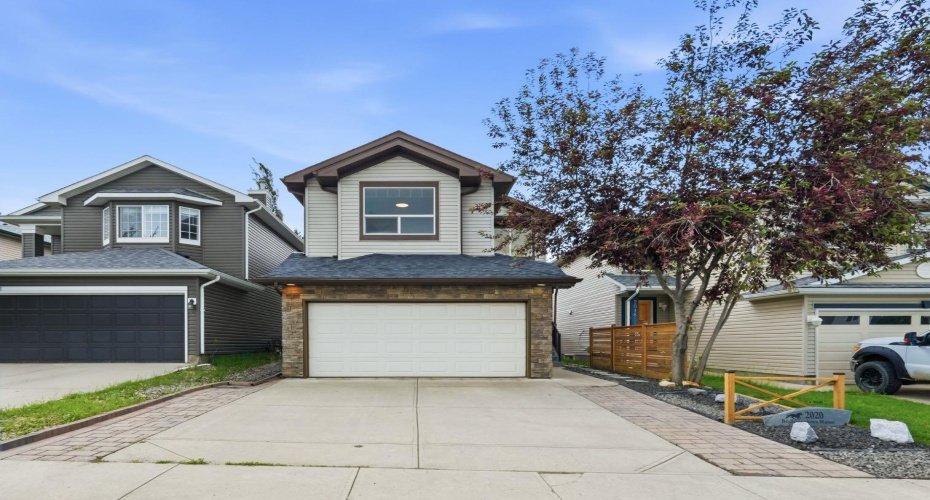 2020 Bridlemeadows Manor, Calgary, Alberta T2Y 4R9, 4 Bedroom Bedrooms, 0 ,3 BathroomBathrooms,Residential,For Sale,Bridlemeadows,0,A2327137