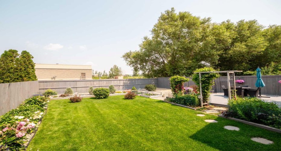 7 Kodiak Boulevard, Lethbridge, Alberta T1H 6S7, 4 Bedroom Bedrooms, 0 ,3 BathroomBathrooms,Residential,For Sale,Kodiak,0,A2327160