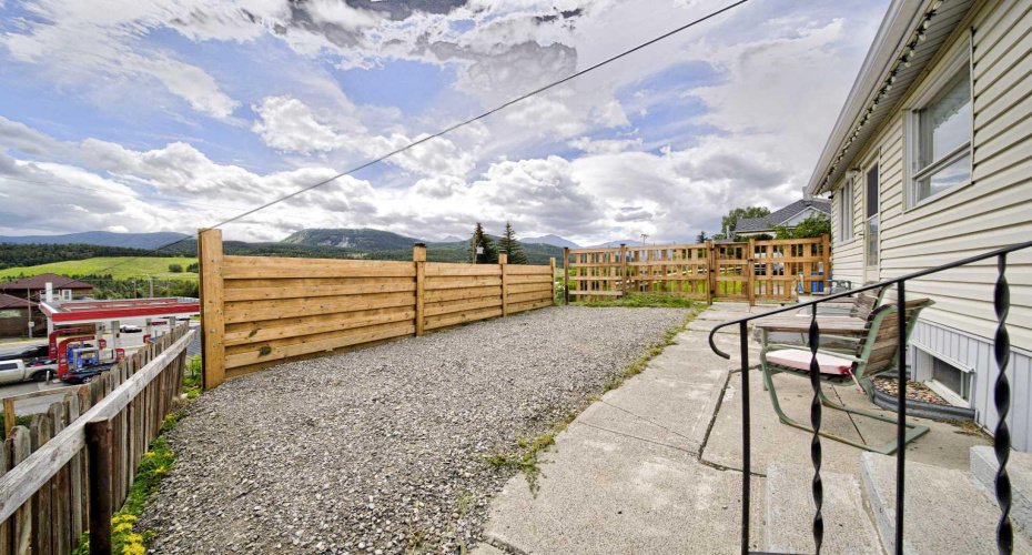 7826 22 Avenue, Coleman, Alberta T0K0M0, 3 Bedroom Bedrooms, 0 ,2 BathroomBathrooms,Residential,For Sale,22,0,A2327164