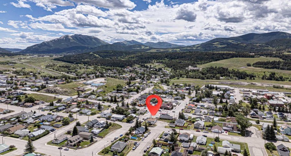 7826 22 Avenue, Coleman, Alberta T0K0M0, 3 Bedroom Bedrooms, 0 ,2 BathroomBathrooms,Residential,For Sale,22,0,A2327164