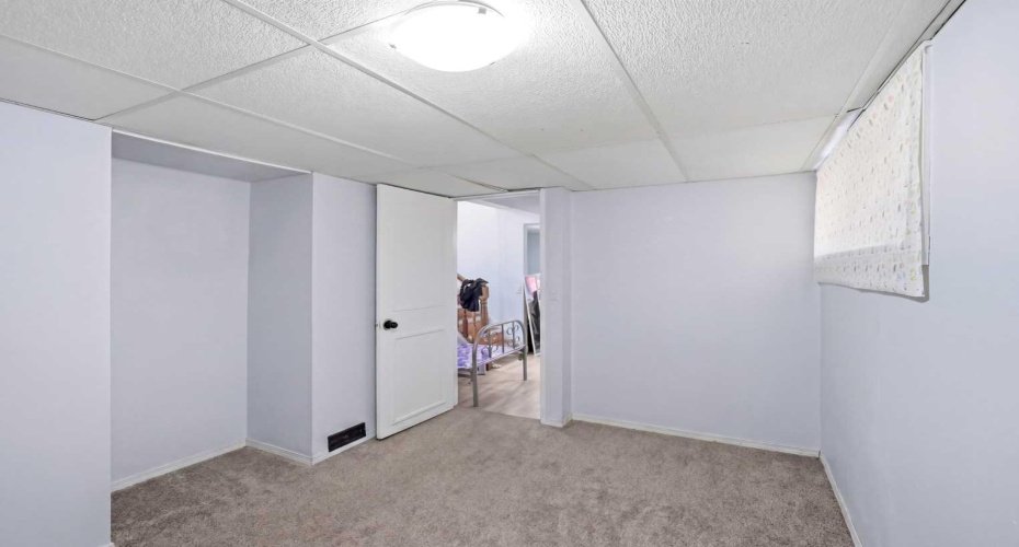 65 Falmere Way, Calgary, Alberta T3J 2Y7, 5 Bedroom Bedrooms, 0 ,4 BathroomBathrooms,Residential,For Sale,Falmere,0,A2327205