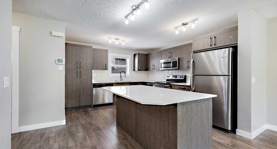 1225 Kings Heights Way, Airdrie, Alberta T4A 0M4, 2 Bedroom Bedrooms, 0 ,3 BathroomBathrooms,Residential,For Sale,Kings Heights,0,A2327210