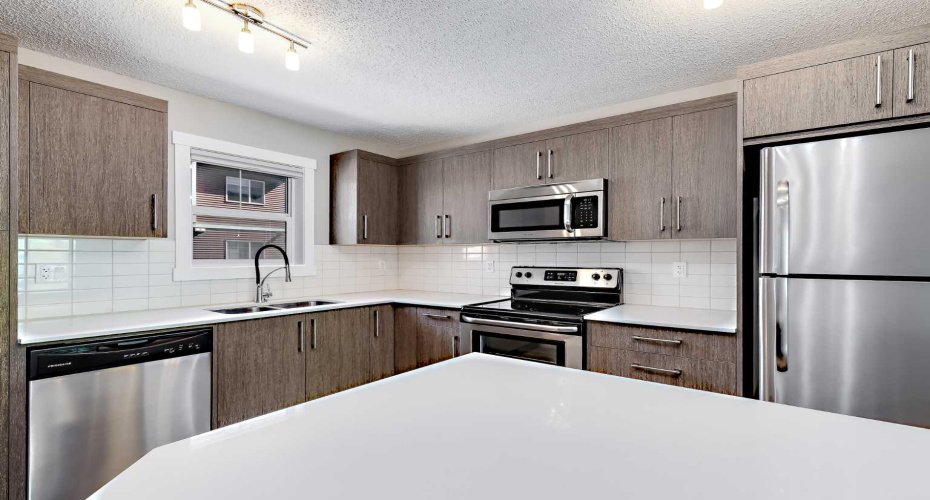 1225 Kings Heights Way, Airdrie, Alberta T4A 0M4, 2 Bedroom Bedrooms, 0 ,3 BathroomBathrooms,Residential,For Sale,Kings Heights,0,A2327210