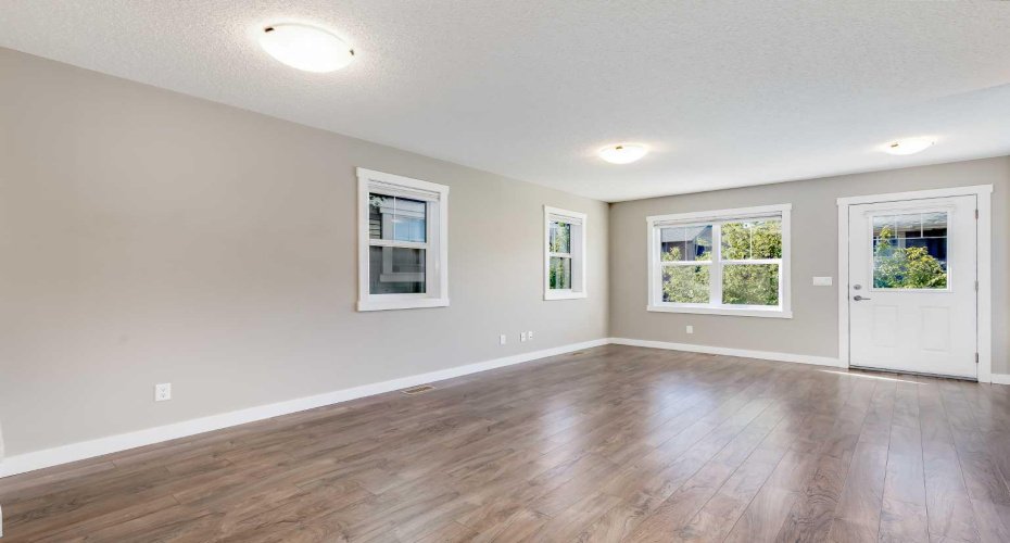 1225 Kings Heights Way, Airdrie, Alberta T4A 0M4, 2 Bedroom Bedrooms, 0 ,3 BathroomBathrooms,Residential,For Sale,Kings Heights,0,A2327210