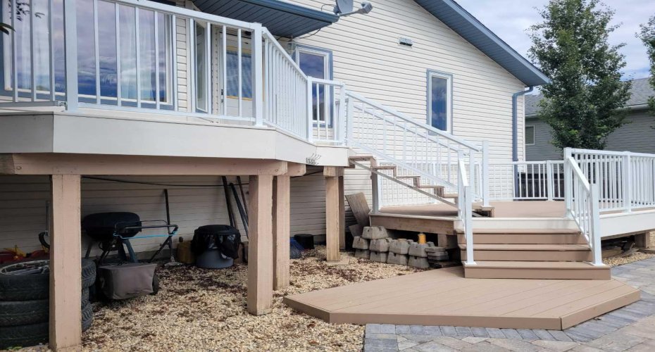 9217 129 Avenue, Grande Prairie, Alberta T8X1R5, 4 Bedroom Bedrooms, 0 ,3 BathroomBathrooms,Residential,For Sale,129,0,A2327216
