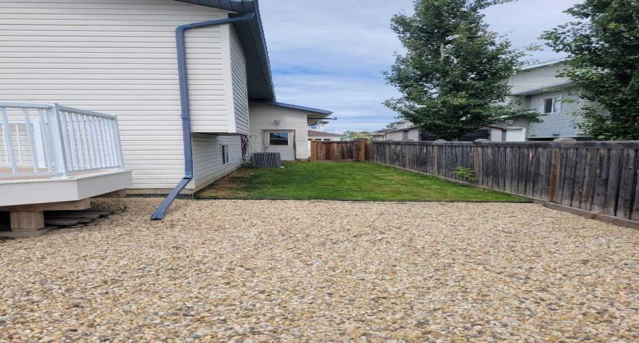 9217 129 Avenue, Grande Prairie, Alberta T8X1R5, 4 Bedroom Bedrooms, 0 ,3 BathroomBathrooms,Residential,For Sale,129,0,A2327216