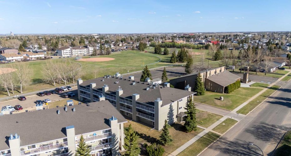 3007 57A Avenue, Lloydminster, Alberta T9V 1W5, 2 Bedroom Bedrooms, 0 ,1 BathroomBathrooms,Residential,For Sale,57A,0,A2327226