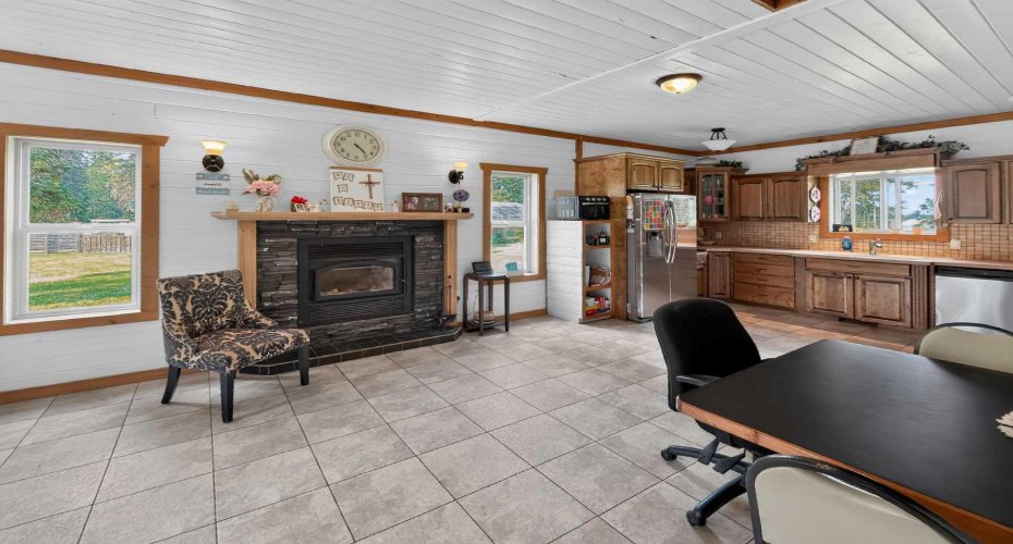 106065 Highway 697, Rural Mackenzie County, Alberta T0H 2H0, 4 Bedroom Bedrooms, 0 ,3 BathroomBathrooms,Residential,For Sale,Highway 697,0,A2327262
