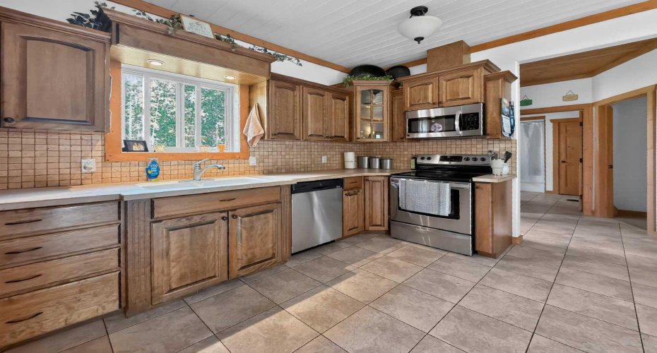 106065 Highway 697, Rural Mackenzie County, Alberta T0H 2H0, 4 Bedroom Bedrooms, 0 ,3 BathroomBathrooms,Residential,For Sale,Highway 697,0,A2327262