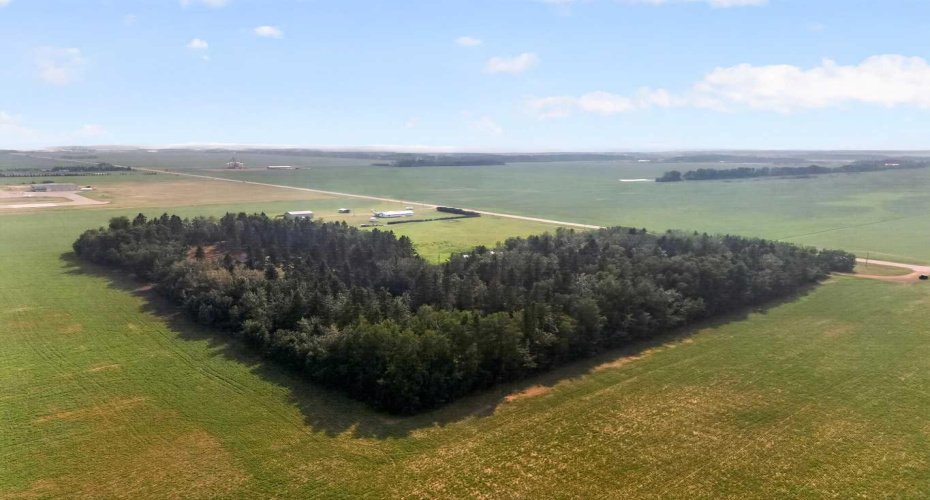 106065 Highway 697, Rural Mackenzie County, Alberta T0H 2H0, 4 Bedroom Bedrooms, 0 ,3 BathroomBathrooms,Residential,For Sale,Highway 697,0,A2327262