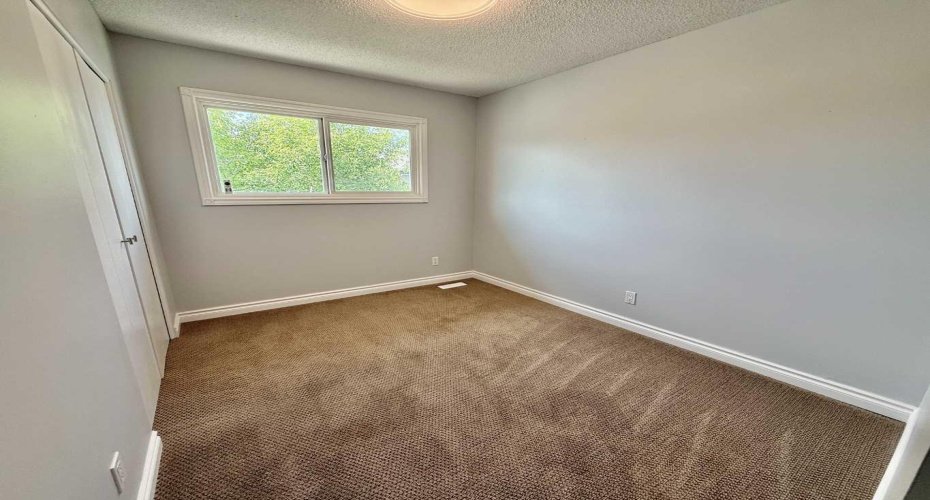 110 Tamarack Avenue, Hinton, Alberta T7V 1C5, 3 Bedroom Bedrooms, 0 ,2 BathroomBathrooms,Residential,For Sale,Tamarack,0,A2327269