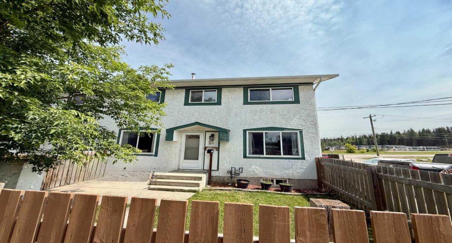110 Tamarack Avenue, Hinton, Alberta T7V 1C5, 3 Bedroom Bedrooms, 0 ,2 BathroomBathrooms,Residential,For Sale,Tamarack,0,A2327269