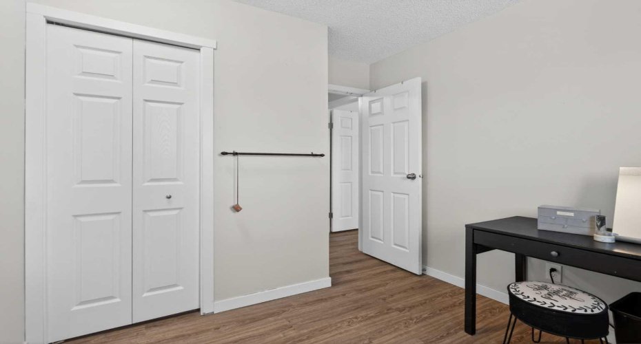 131 Templehill Drive, Calgary, Alberta T1Y 4T1, 3 Bedroom Bedrooms, 0 ,2 BathroomBathrooms,Residential,For Sale,Templehill,0,A2327288