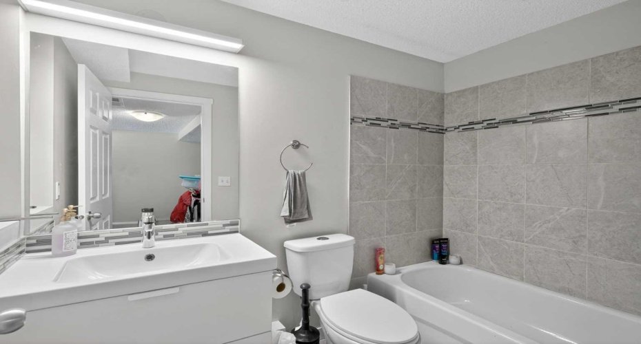 131 Templehill Drive, Calgary, Alberta T1Y 4T1, 3 Bedroom Bedrooms, 0 ,2 BathroomBathrooms,Residential,For Sale,Templehill,0,A2327288