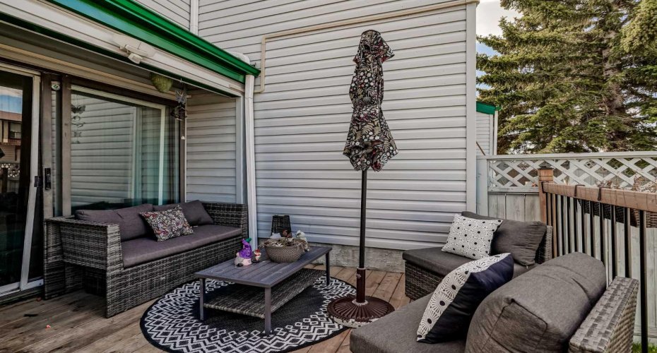 131 Templehill Drive, Calgary, Alberta T1Y 4T1, 3 Bedroom Bedrooms, 0 ,2 BathroomBathrooms,Residential,For Sale,Templehill,0,A2327288