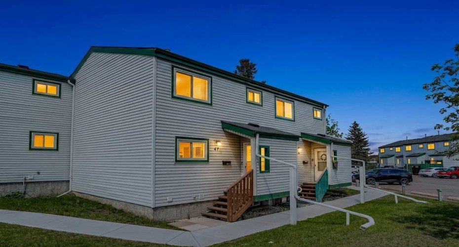 131 Templehill Drive, Calgary, Alberta T1Y 4T1, 3 Bedroom Bedrooms, 0 ,2 BathroomBathrooms,Residential,For Sale,Templehill,0,A2327288