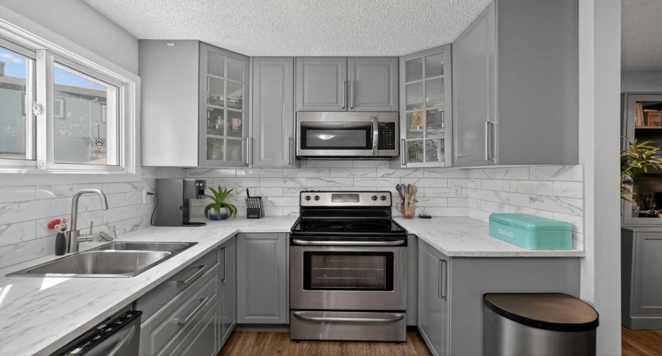 131 Templehill Drive, Calgary, Alberta T1Y 4T1, 3 Bedroom Bedrooms, 0 ,2 BathroomBathrooms,Residential,For Sale,Templehill,0,A2327288