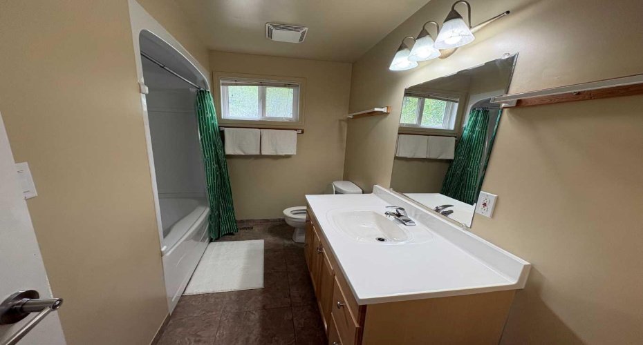 10709 89 Street, Peace River, Alberta T8S 1S4, 4 Bedroom Bedrooms, 0 ,2 BathroomBathrooms,Residential,For Sale,89,0,A2327306