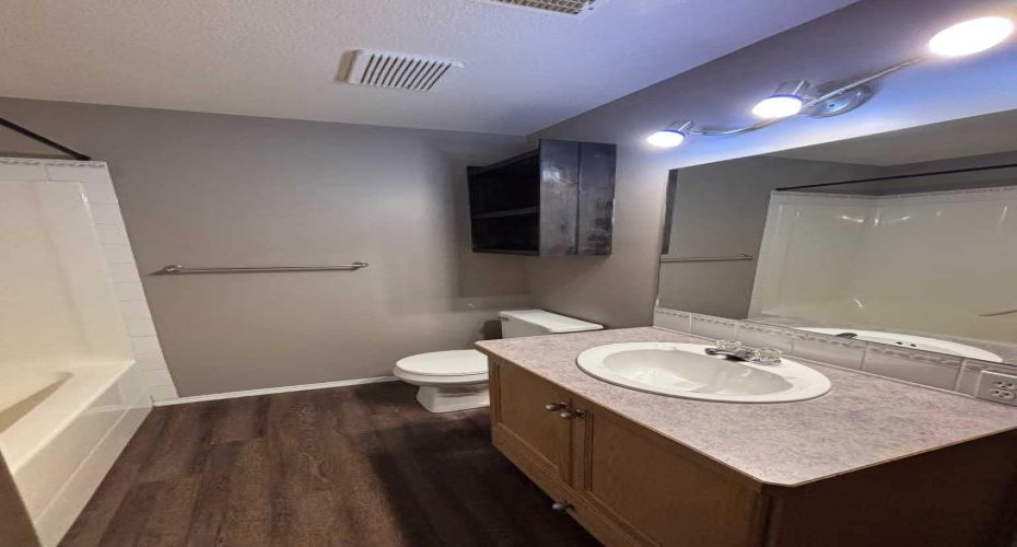 15 Blackfoot Boulevard, Lethbridge, Alberta T1K 7N7, 0 , 0 ,0,Rental,Blackfoot,0,A2327308