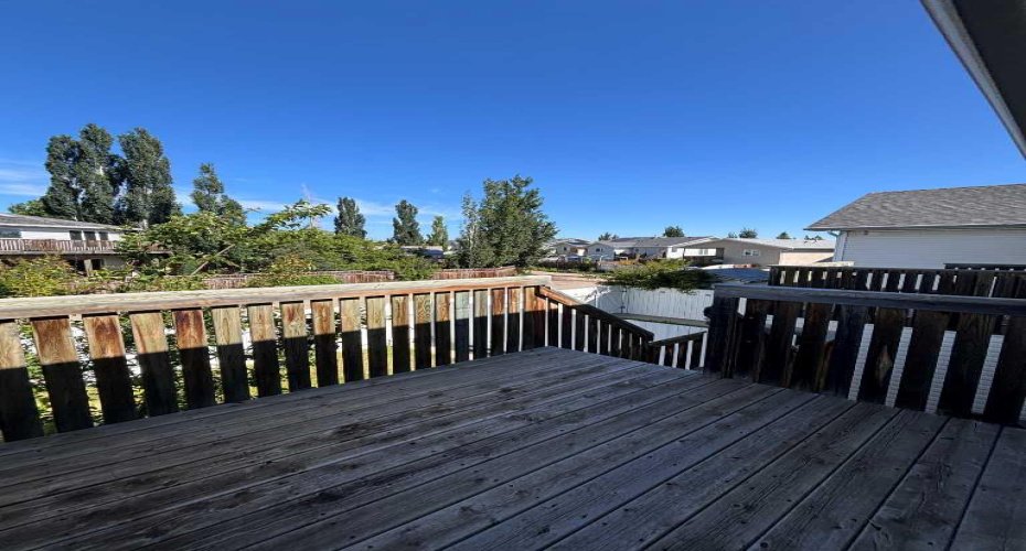15 Blackfoot Boulevard, Lethbridge, Alberta T1K 7N7, 0 , 0 ,0,Rental,Blackfoot,0,A2327308